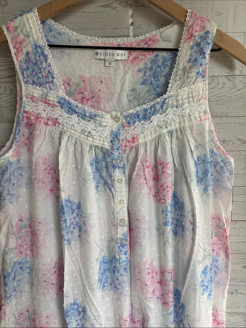 Eileen West Nightgown Lawn Ballet Lace hydrangea floral Cotton E5220087 Medium